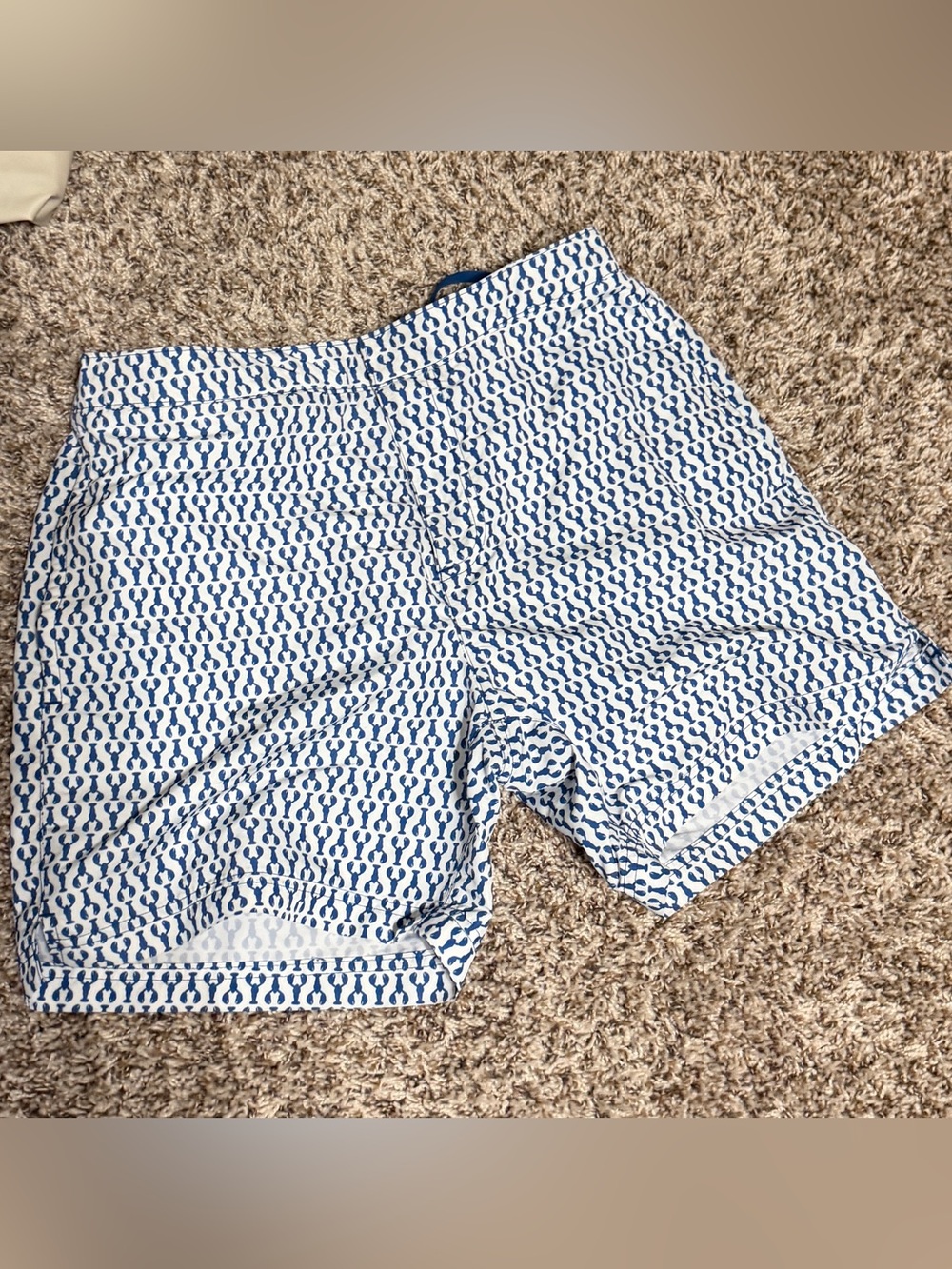 Vineyard Vines White Swim Trunks with Blue Lobster Print